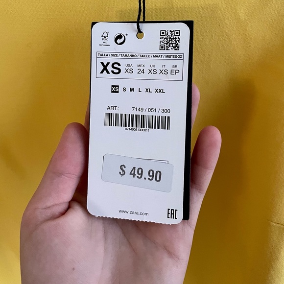 Zara dress!! Super cute on and NWT! - Picture 2 of 2